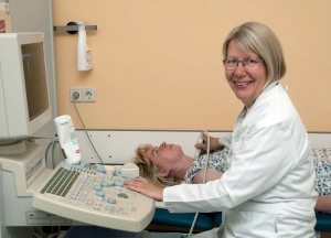 Schilddrüsenuntersuchung mit OÄ Dr. Kirsten Reschke