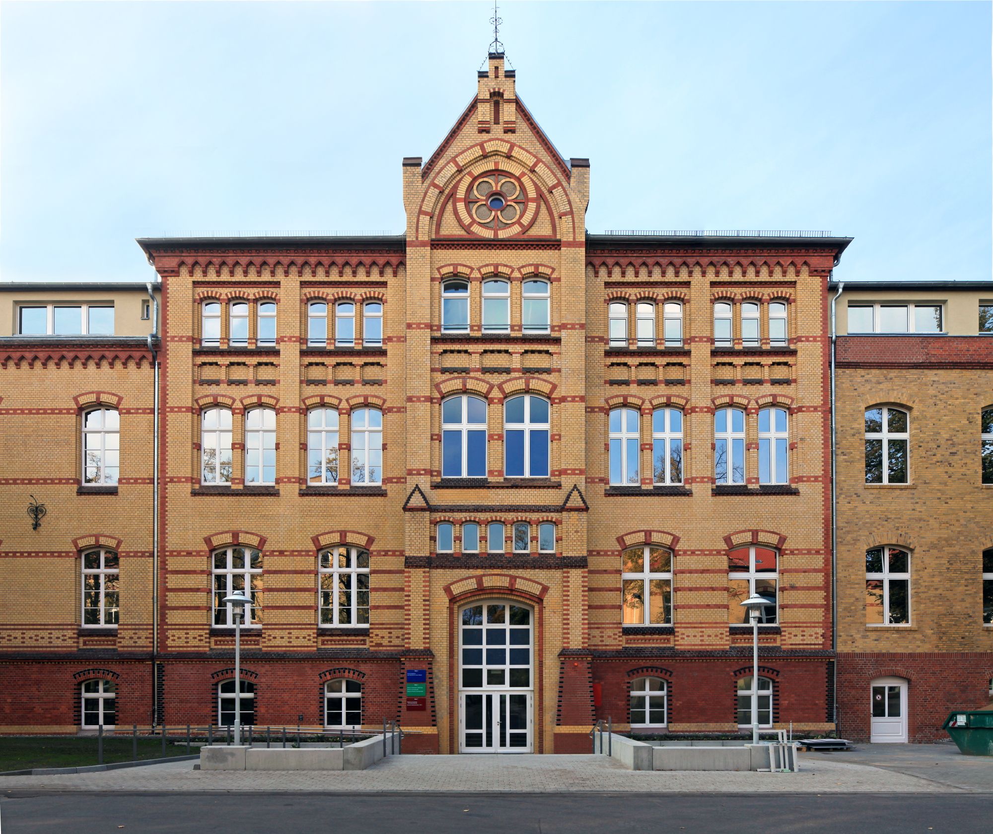 Medizinische Fakultät/Universitätsklinikum Magdeburg A. ö